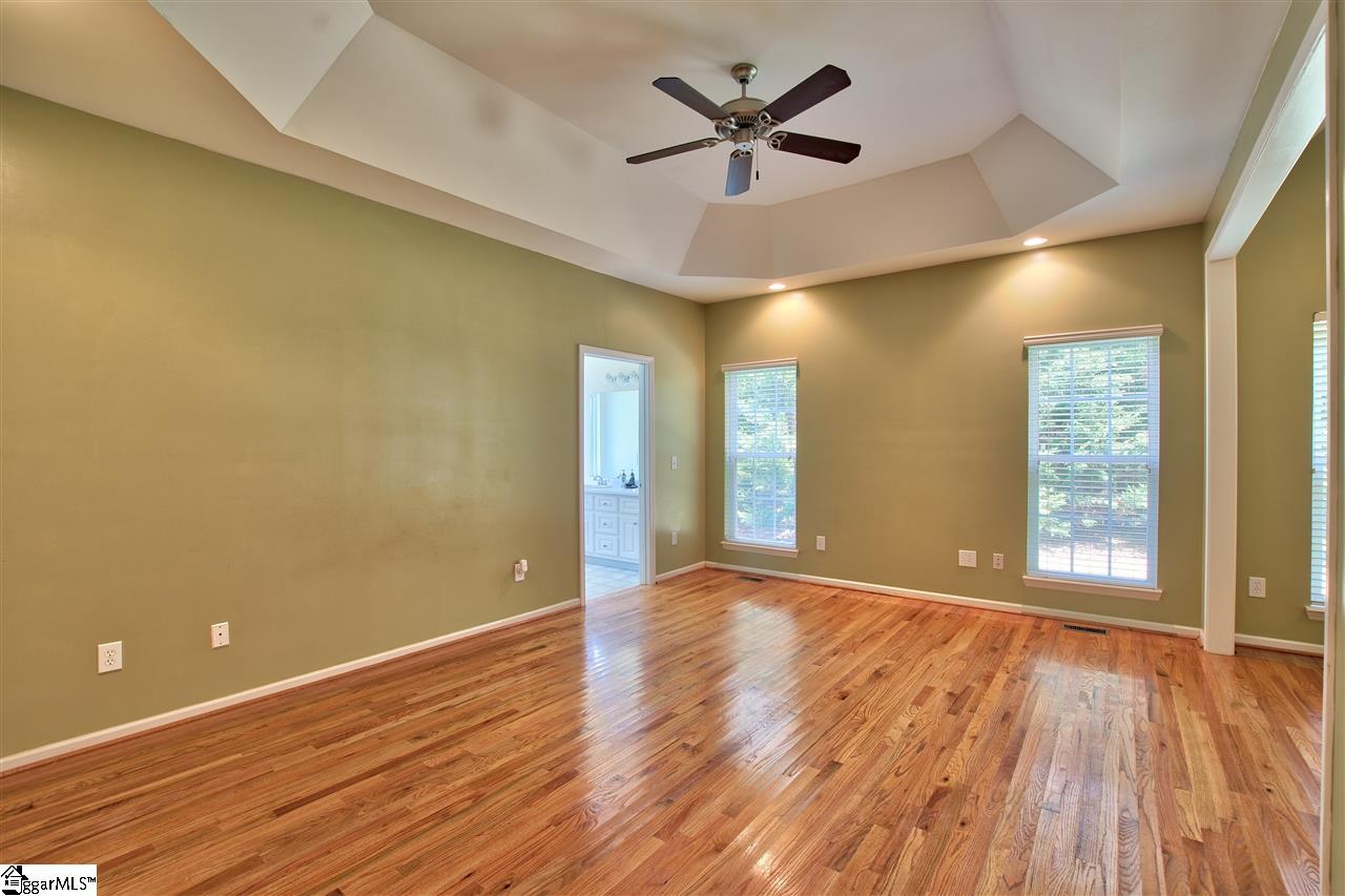 204 Forked Oak Way Fountain Inn, SC 29644 - Photo 13 of 27 Gallery Image 13