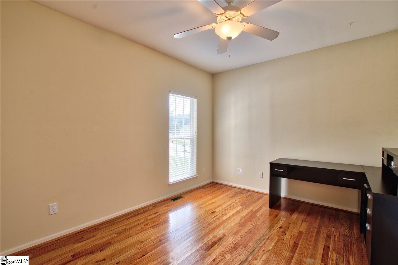 204 Forked Oak Way Fountain Inn, SC 29644 - Photo 18 of 27 Gallery Image 18
