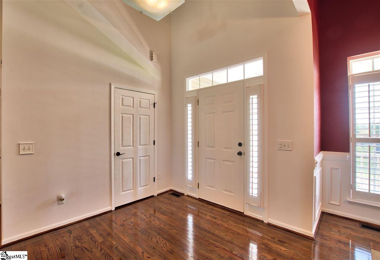 204 Forked Oak Way Fountain Inn, SC 29644 - Photo 6 of 27 Gallery Image 6