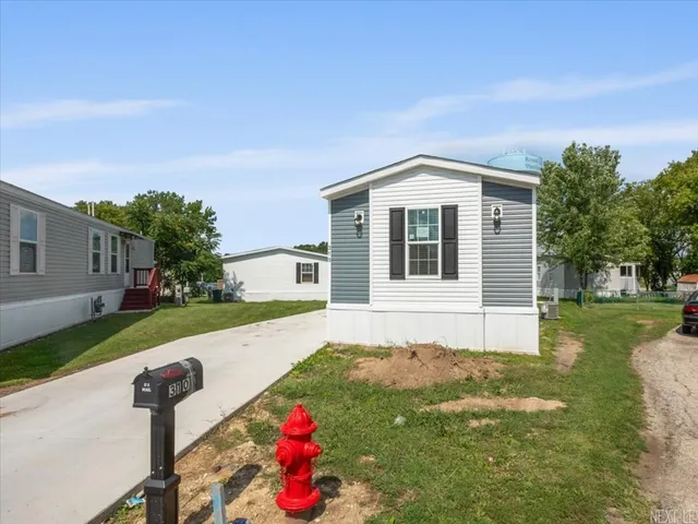 $125,000 | 310 Apollo Court, Round Lake, IL 60073