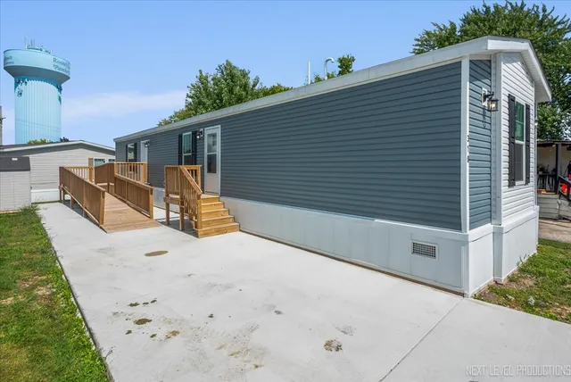 $125,000 | 310 Apollo Court, Round Lake, IL 60073