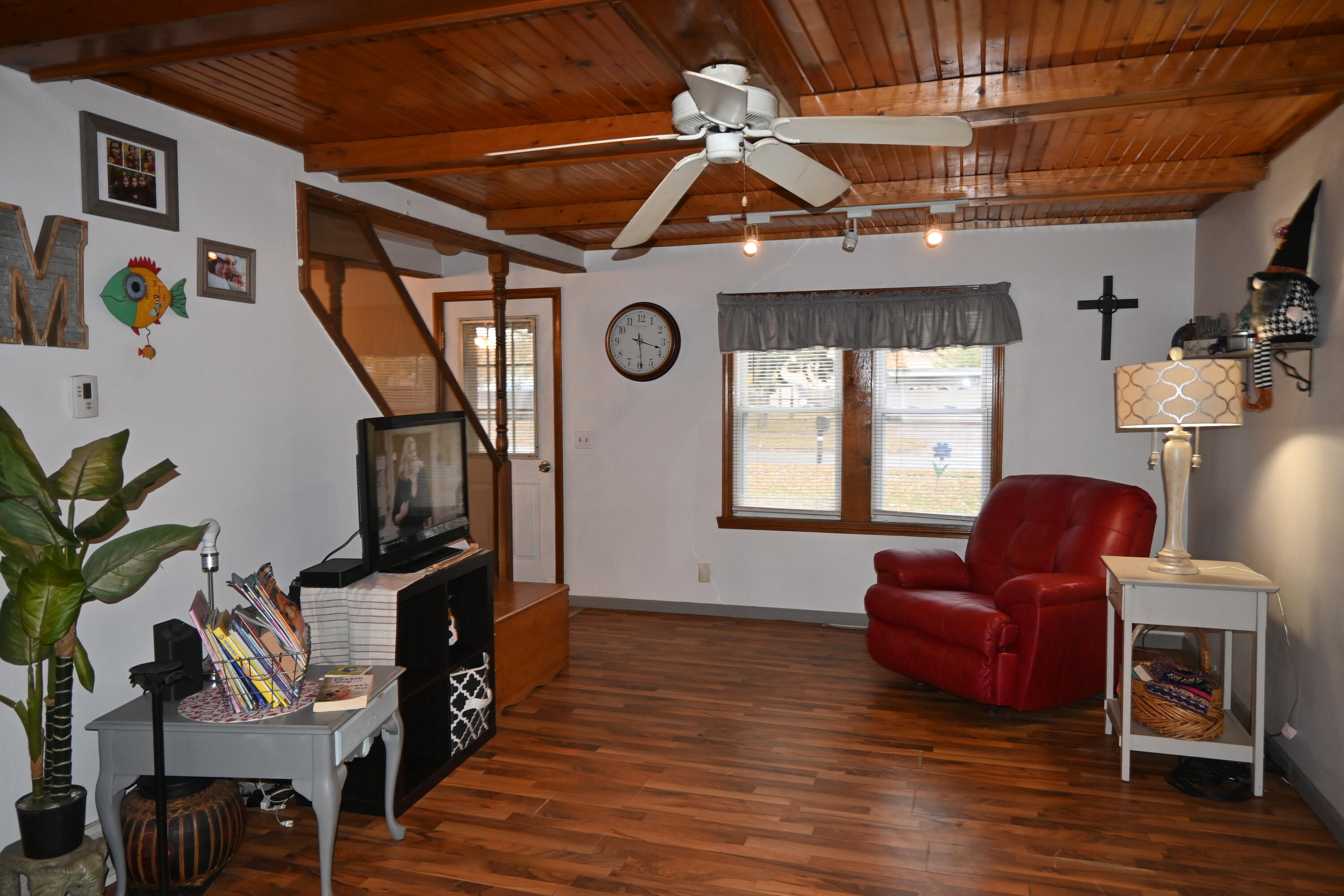 3305 Maple Grove Road Muskegon, MI 49441 - Photo 9 of 24 DSC_0071