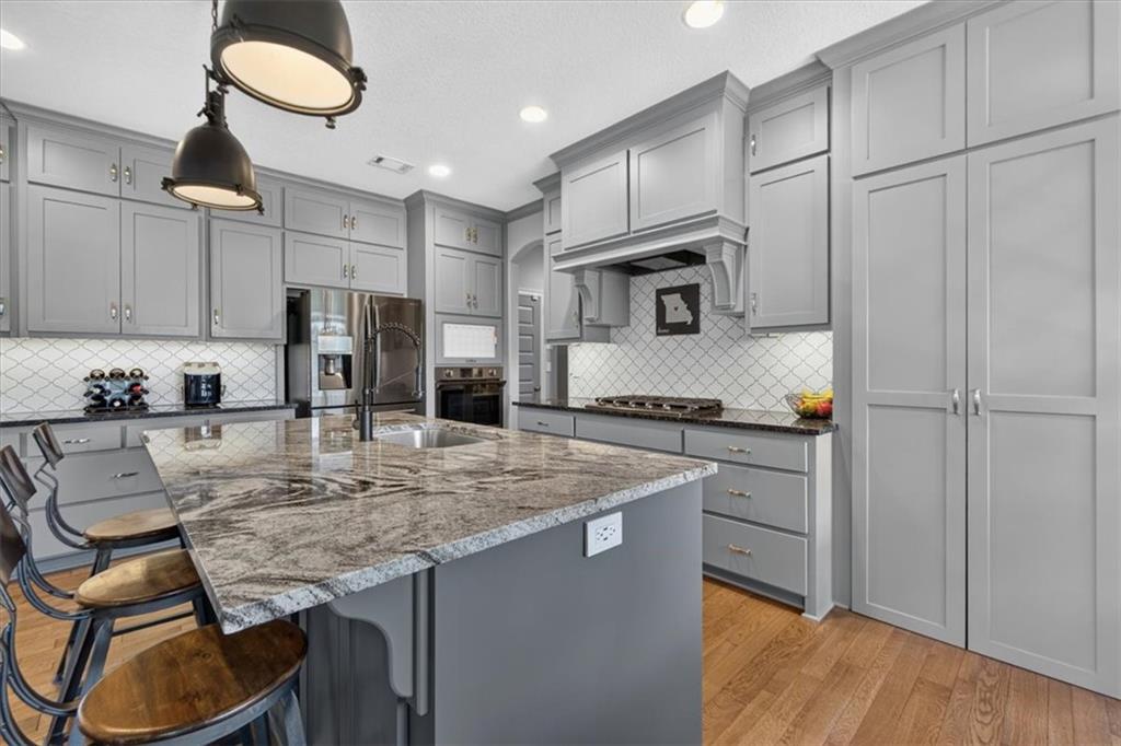 1357 Northeast Brandywine Road Lee's Summit, MO 64064 - Photo 19 of 72