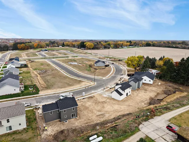 $119,900 | 1516 Dahlia, Stoughton, WI 53589