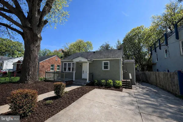 $575,000 | 3403 Allison Street, Brentwood, MD 20722