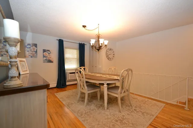 $259,990 | 25 Glen Hollow Drive, Unit H23, Holtsville, NY 11742