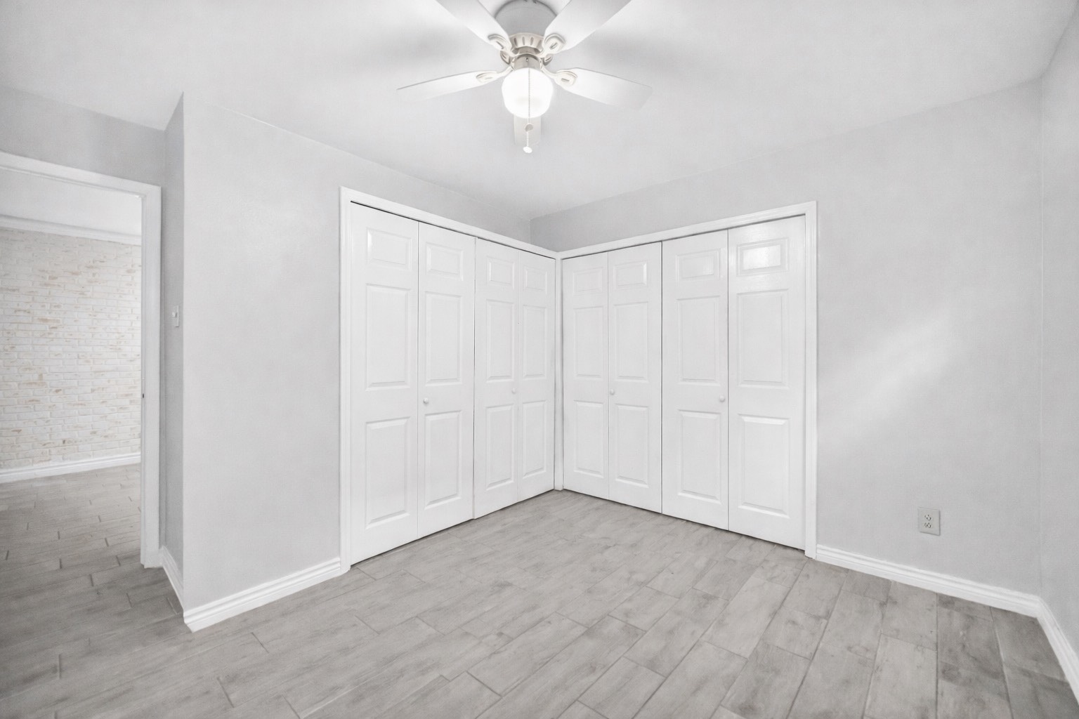 1418 Vermont Street, Unit 3 Houston, TX 77006 - Photo 7 of 14 wooden floor in an empty room