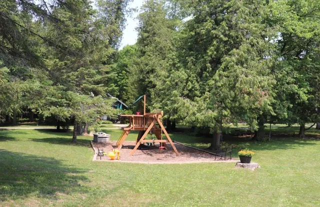 $639,000 | 2742 Shorewood Drive, Unit 7, Baileys Harbor, WI 54202