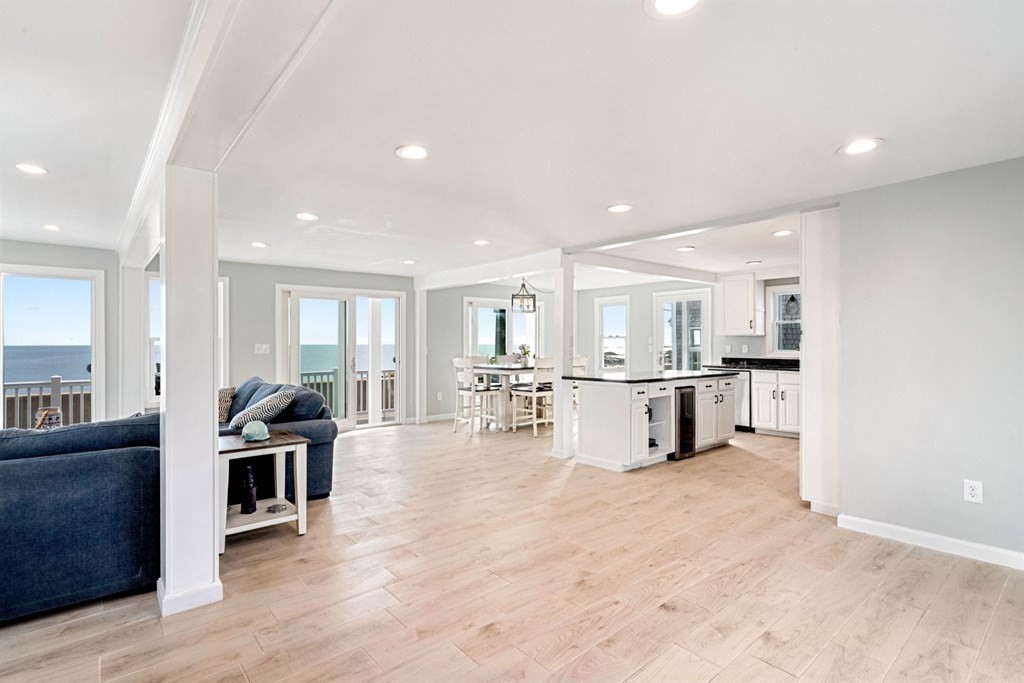 115 Glades Road Scituate, MA 02066 - Photo 10 of 39 Gallery Image 10