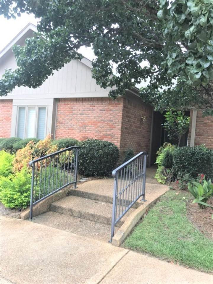 201 Autumn Ridge Drive, Unit 201 Jackson, MS 39211 - Photo 1 of 32 Photo 1