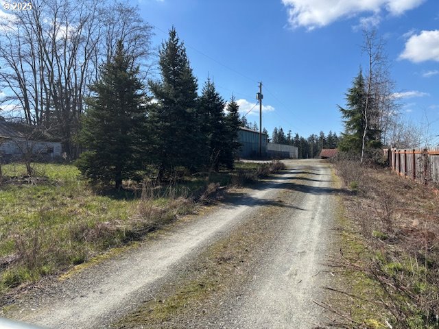 30725 South Wall Street Colton, OR 97017 - Photo 11 of 15