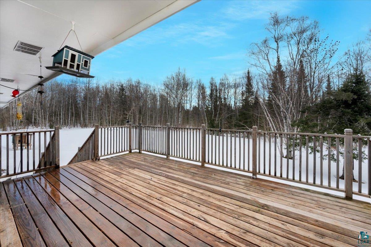 1146 Two Harbors Road Two Harbors, MN 55616 - Photo 27 of 39 View of wooden deck