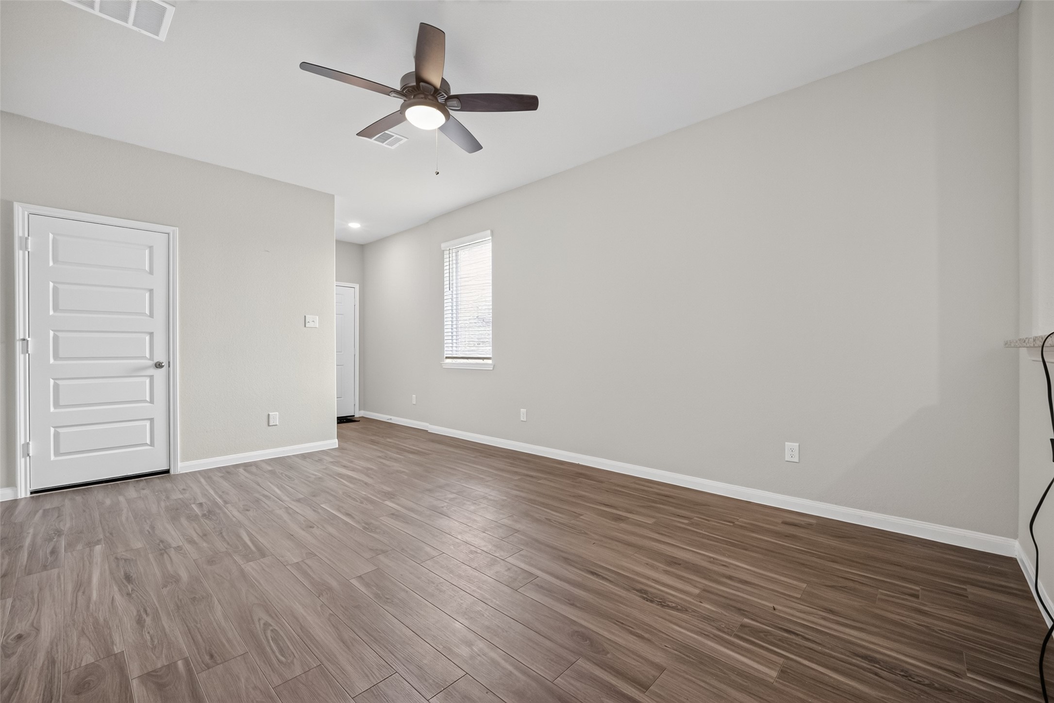 954 Luke Darrell Drive Rosharon, TX 77583 - Photo 12 of 45