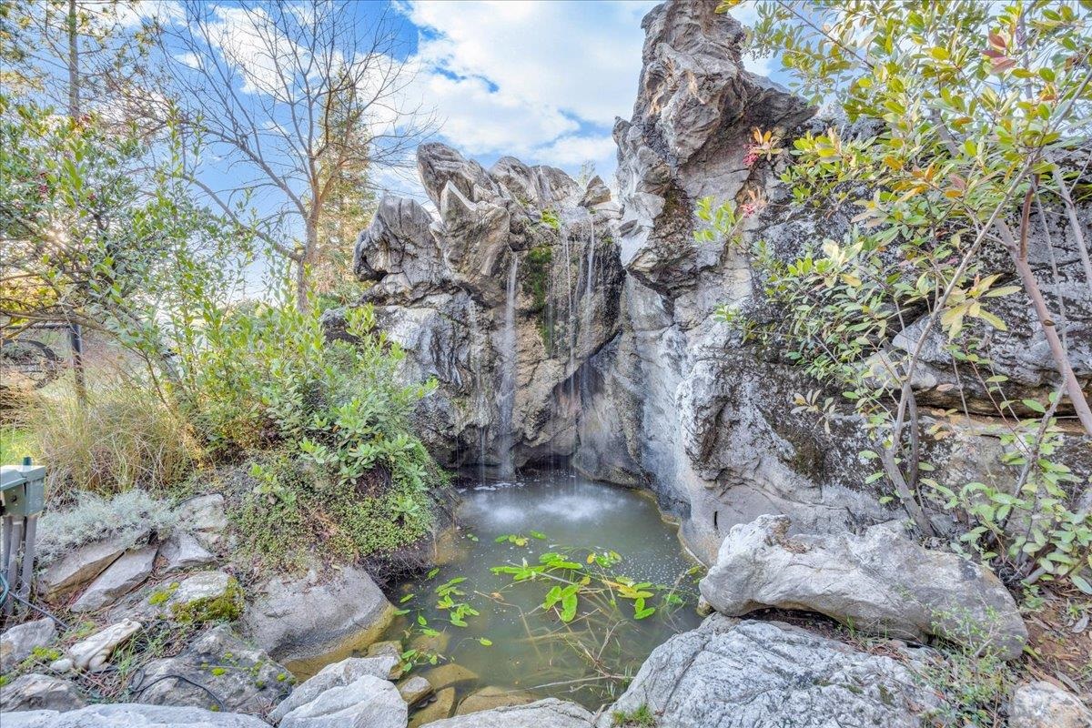 22389 Parrotts Ferry Road Columbia, CA 95310 - Photo 16 of 60 Exterior view