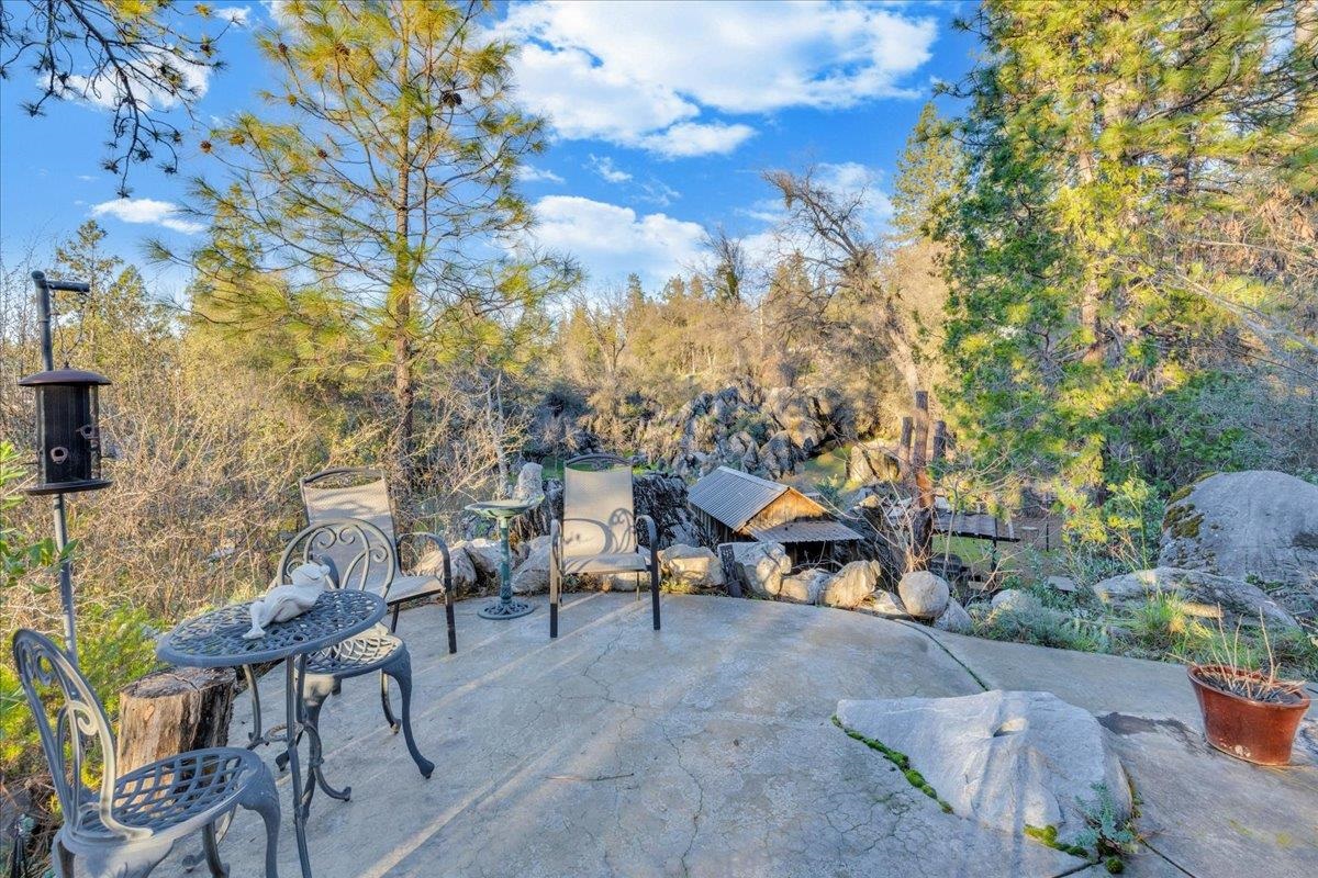 22389 Parrotts Ferry Road Columbia, CA 95310 - Photo 35 of 60 View of patio