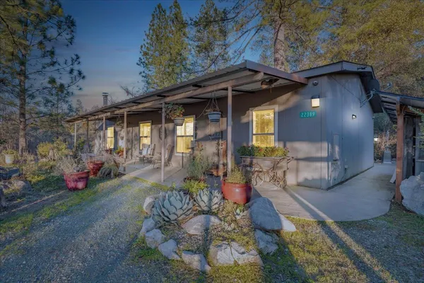 $575,000 | 22389 Parrotts Ferry Road, Columbia, CA 95310
