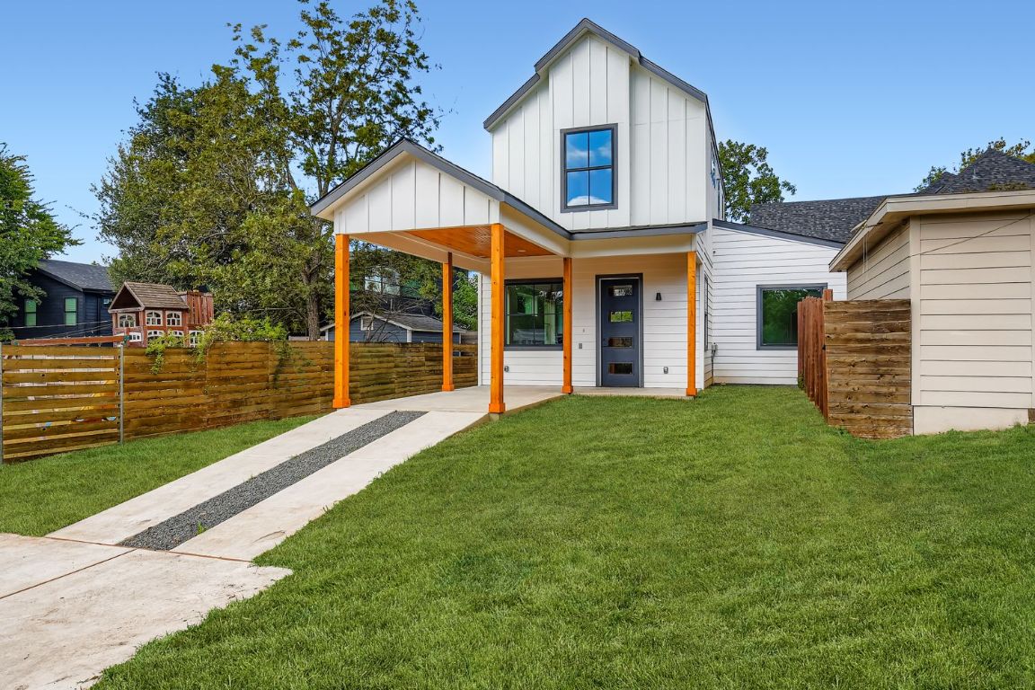 4712 South Forest Drive Austin, TX 78745 - Photo 2 of 27 a front view of a house with a yard