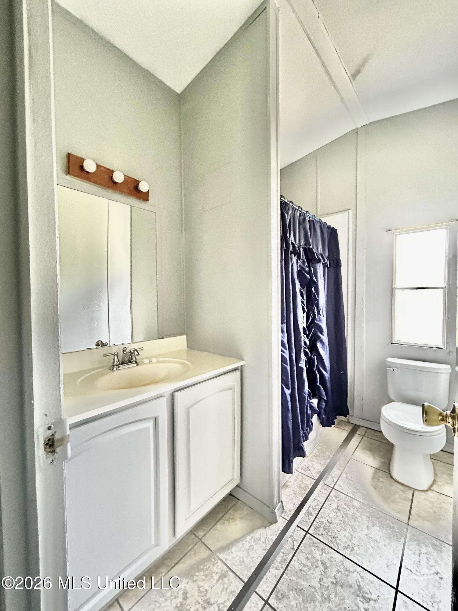 141 Jimmy Reyer Road Poplarville, MS 39470 - Photo 7 of 29 IMG_4240
