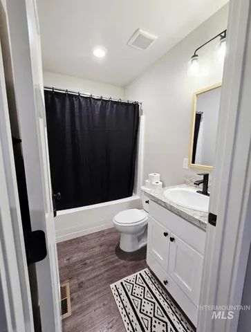 $325,000 | 900 East 20th Street, Burley, ID 83318