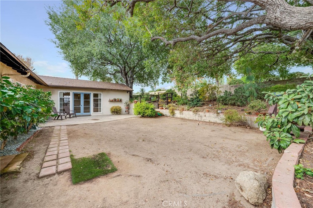 3665 Landfair Road Pasadena, CA 91107 - Photo 29 of 32 a view of outdoor space and yard