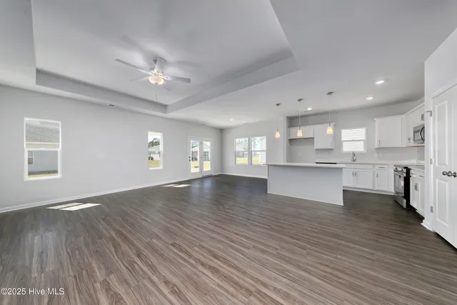 $369,900 | 460 Goldenrod Terrace, Unit LOT 62, Calabash, NC 28467