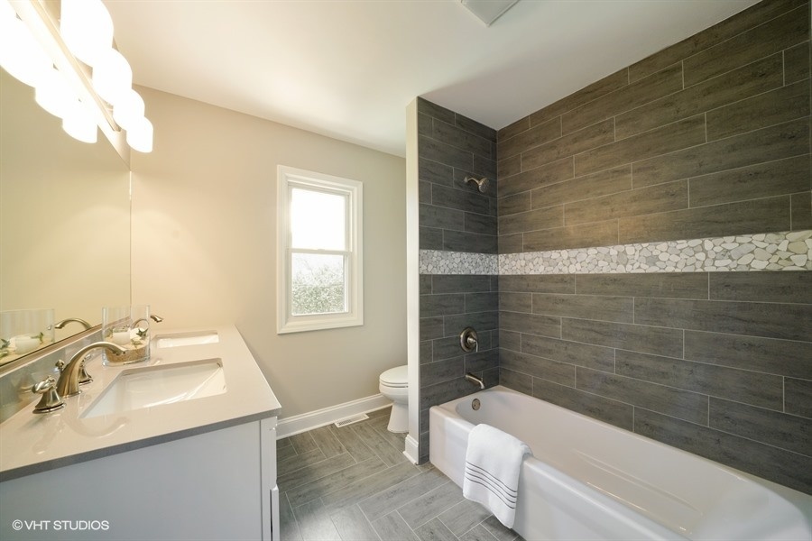 8512 Brookridge Road Downers Grove, IL 60516 - Photo 13 of 19