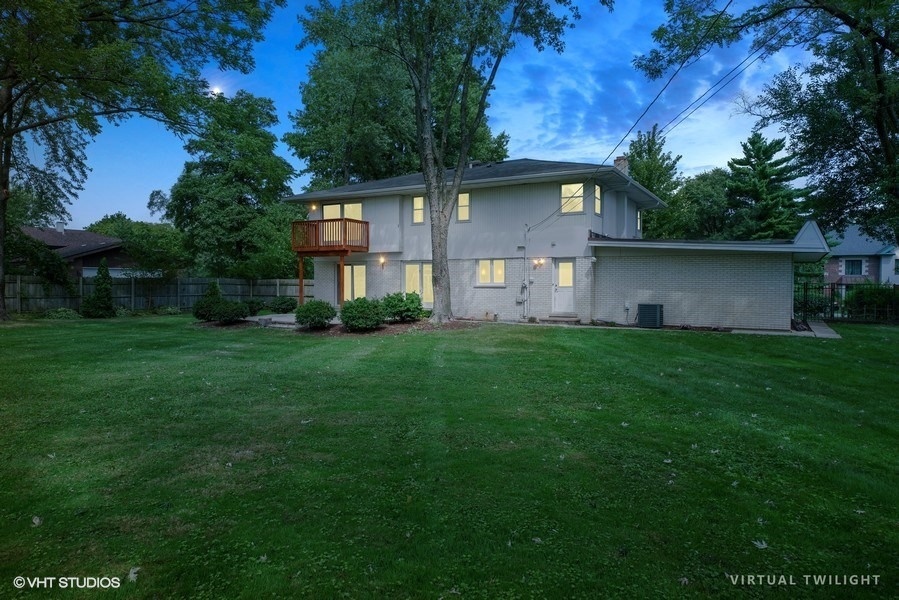 8512 Brookridge Road Downers Grove, IL 60516 - Photo 18 of 19