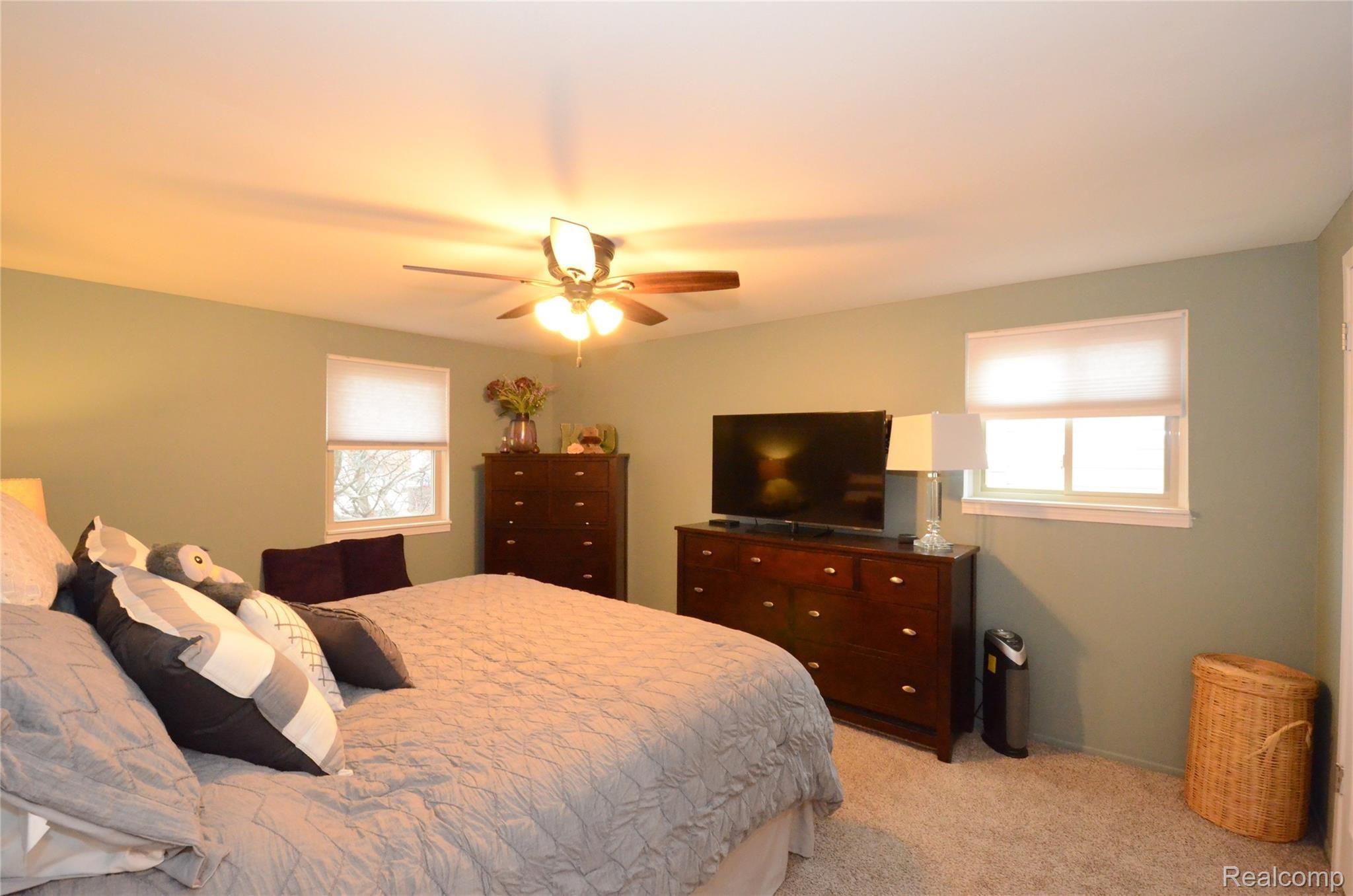 42747 Keystone Canton, MI 48187 - Photo 30 of 42 DSC_9718.JPG