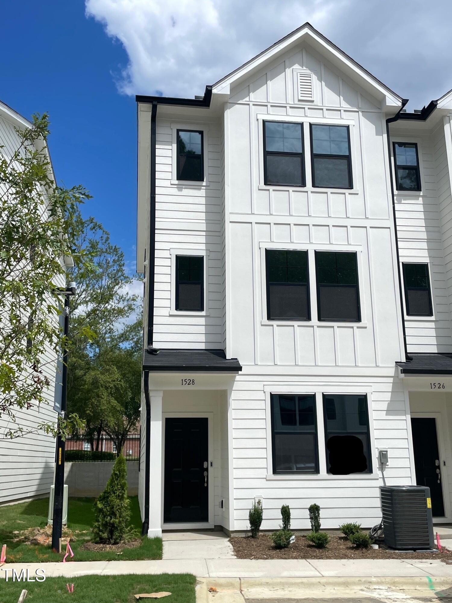 1528 Crescent Townes Way Raleigh, NC 27604 - Photo 1 of 13 34 Front
