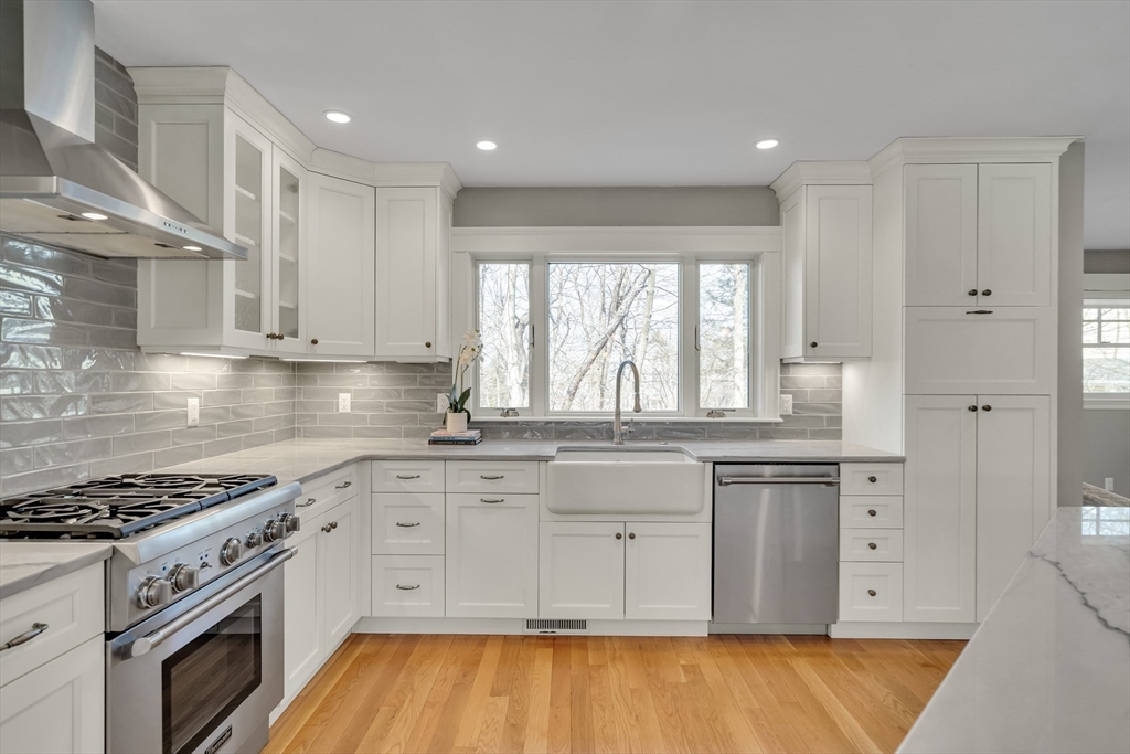 9 Freemont Street Lexington, MA 02421 - Photo 20 of 42