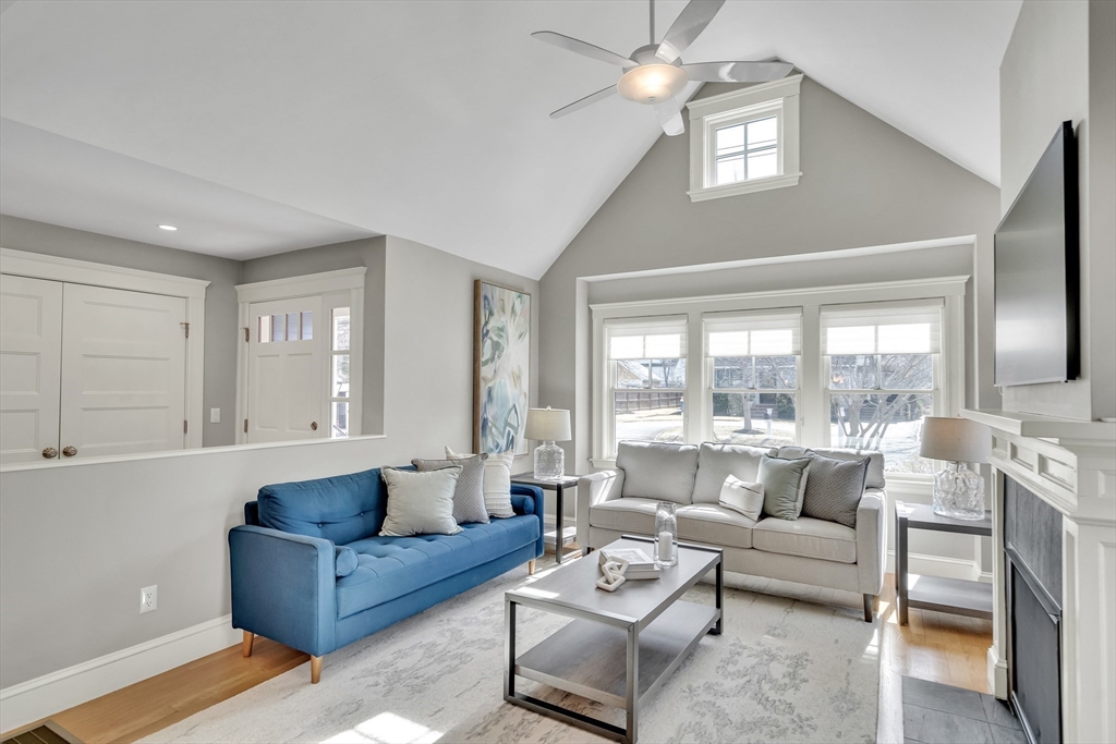 9 Freemont Street Lexington, MA 02421 - Photo 3 of 42