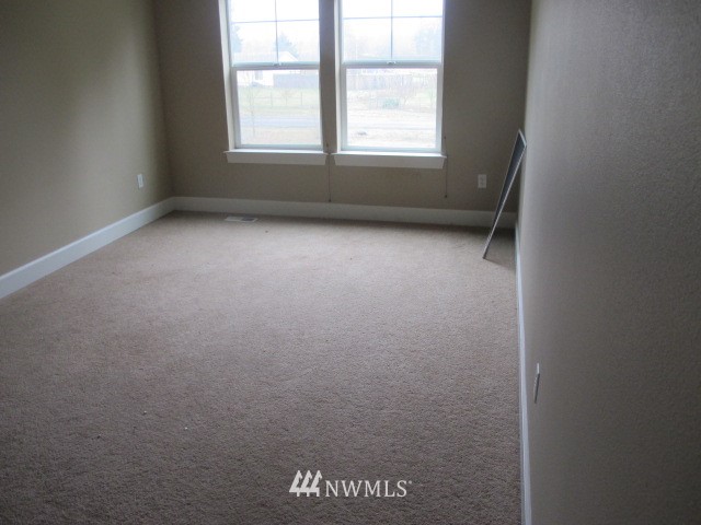 17833 Irwin Street Southwest Rochester, WA 98579 - Photo 9 of 14