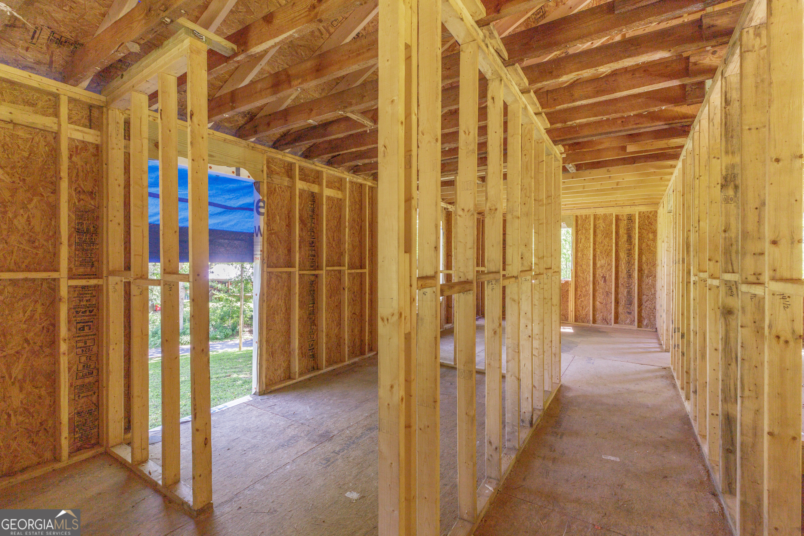 1004 Crow Gap Road Chickamauga, GA 30707 - Photo 14 of 36 a view of a bathroom