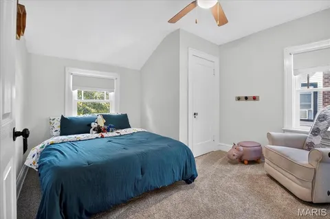 $549,000 | 558 South Geyer Road, Kirkwood, MO 63122