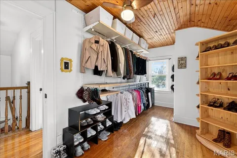 $549,000 | 558 South Geyer Road, Kirkwood, MO 63122