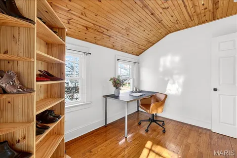 $549,000 | 558 South Geyer Road, Kirkwood, MO 63122