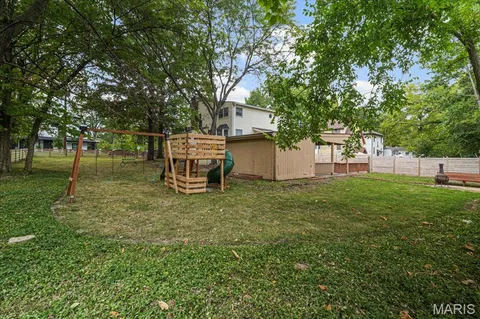 $549,000 | 558 South Geyer Road, Kirkwood, MO 63122