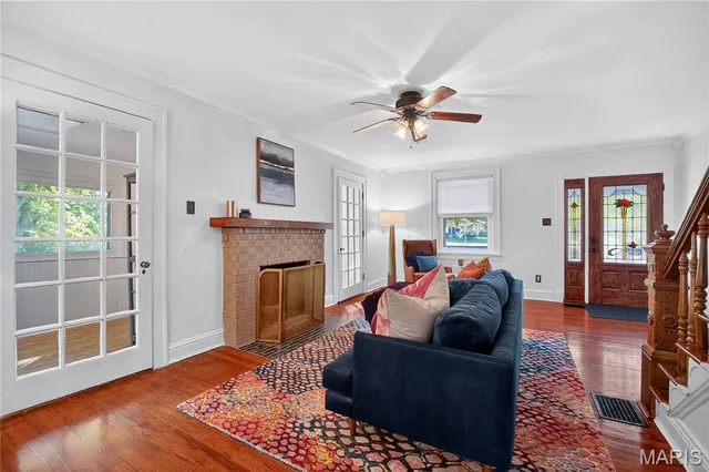 $549,000 | 558 South Geyer Road, Kirkwood, MO 63122