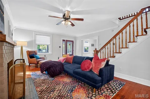 $549,000 | 558 South Geyer Road, Kirkwood, MO 63122