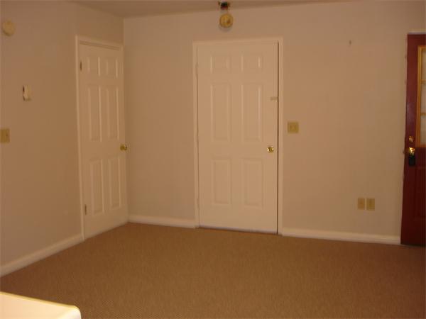 152 Southbridge Road, Unit 2B Warren, MA 01083 - Photo 2 of 7 Gallery Image 2