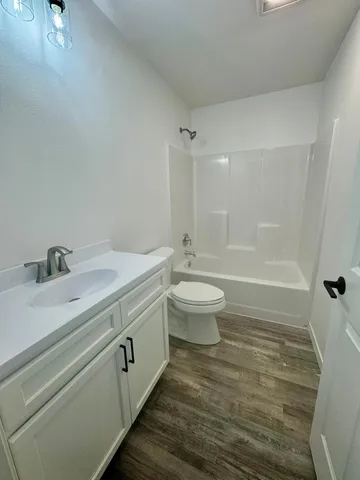 $229,000 | 600 Garfield Street Southeast, Warroad, MN 56763