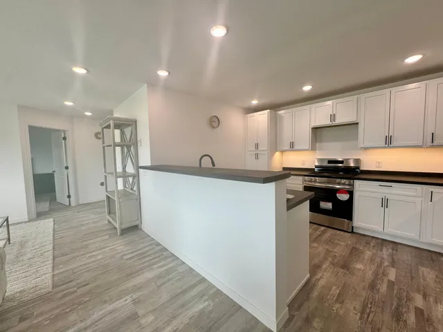 $229,000 | 600 Garfield Street Southeast, Warroad, MN 56763