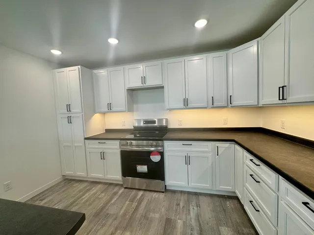 $229,000 | 600 Garfield Street Southeast, Warroad, MN 56763