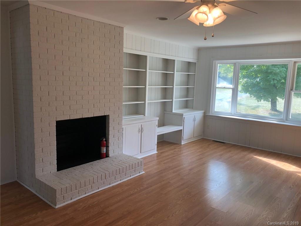 10126 Washam Potts Road Cornelius, NC 28031 - Photo 7 of 19 Gallery Image 7