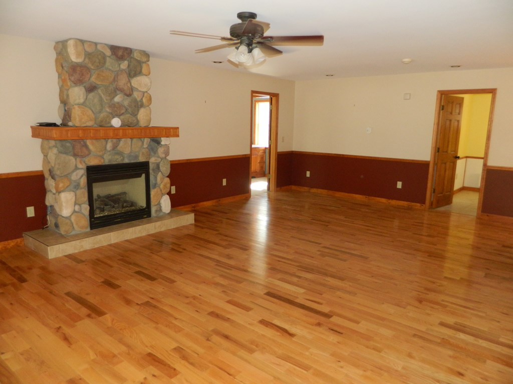 167 Quaker Highlands Road Peru, NY 12972 - Photo 5 of 16