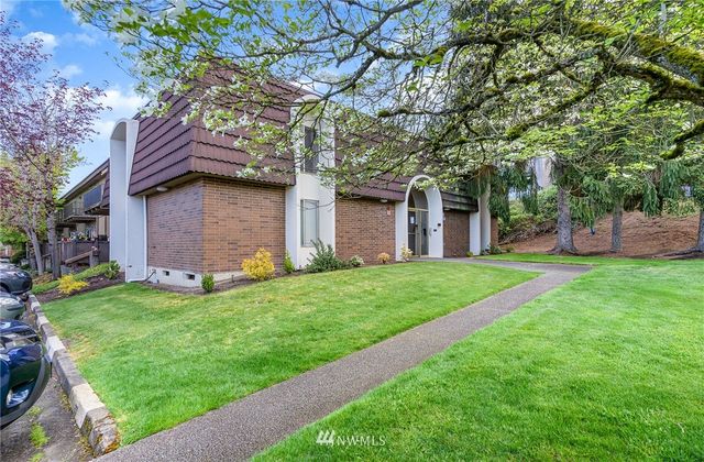 $320,000 | 11206 Northeast 68th Street, Unit 229, Kirkland, WA 98033