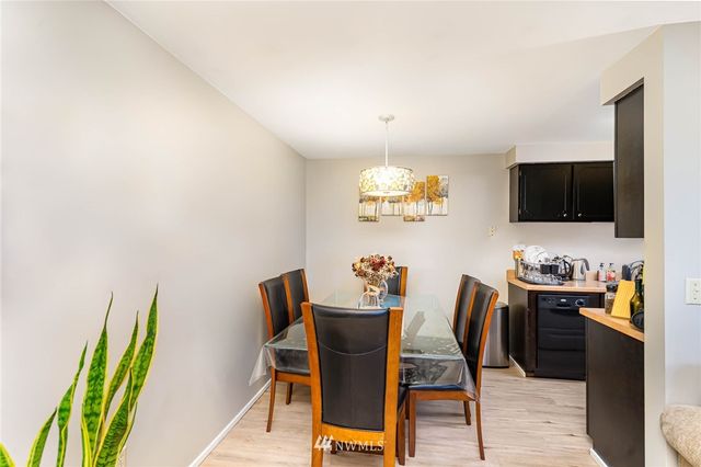 $320,000 | 11206 Northeast 68th Street, Unit 229, Kirkland, WA 98033