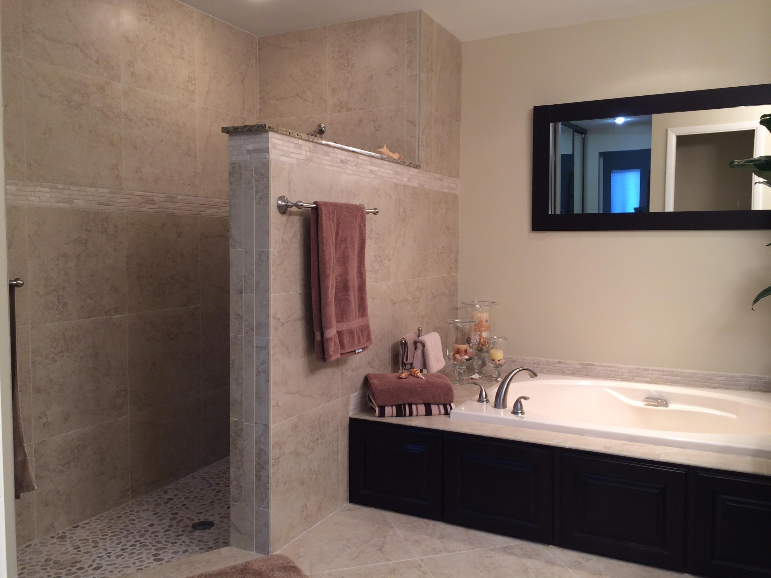 189 Ridge Road Jupiter, FL 33477 - Photo 22 of 38 Master Bath