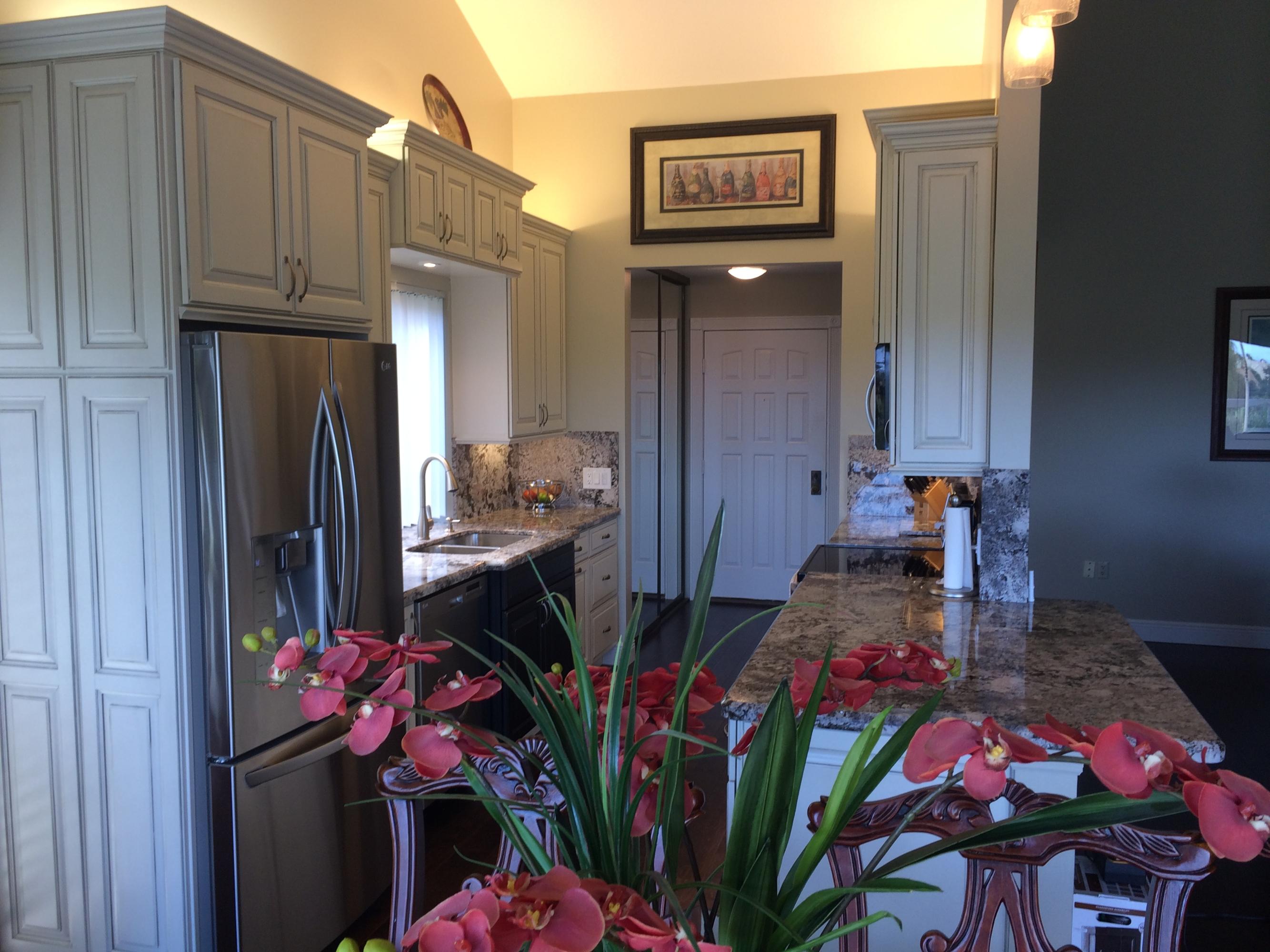 189 Ridge Road Jupiter, FL 33477 - Photo 6 of 38 Kitchen