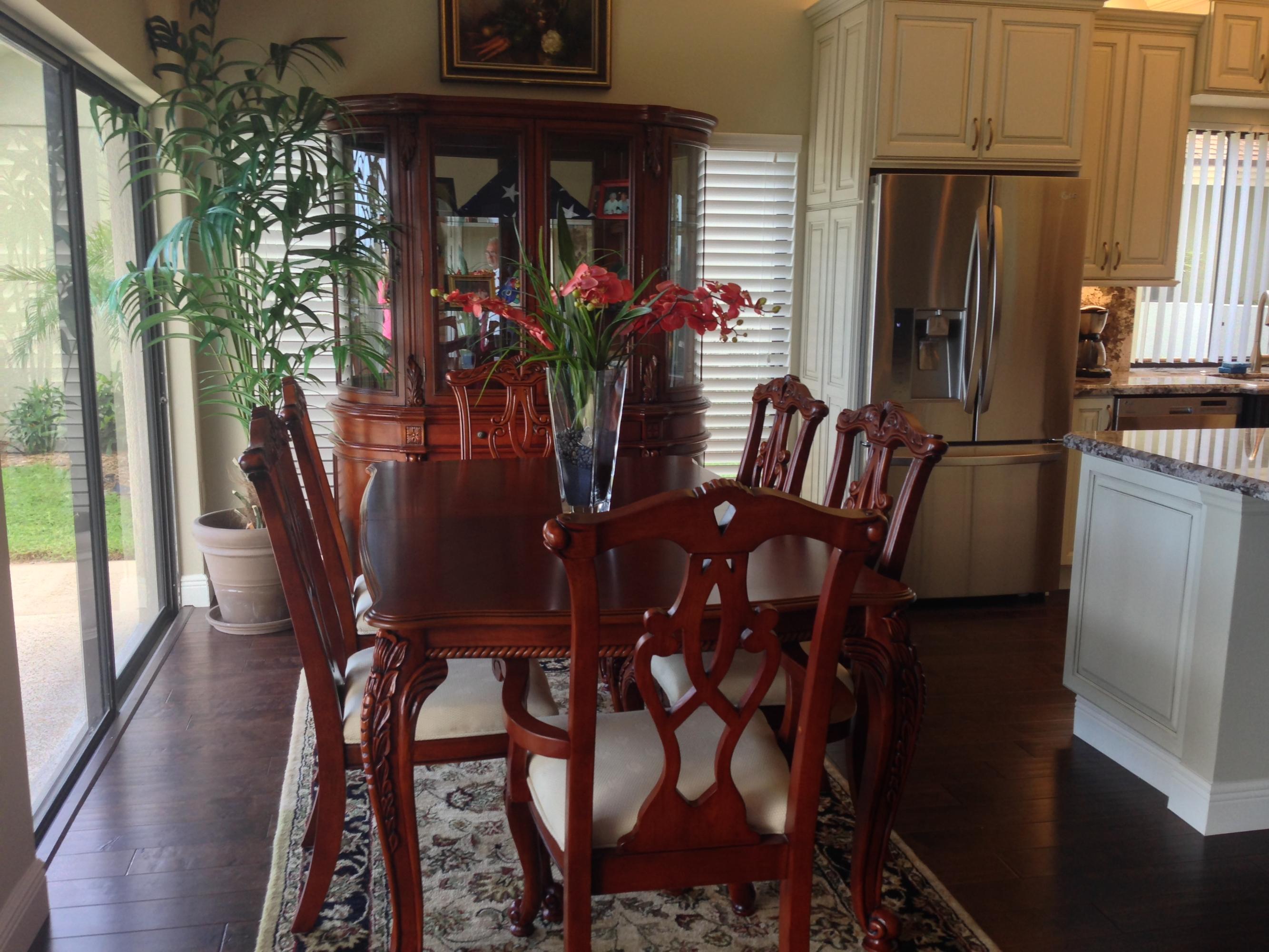 189 Ridge Road Jupiter, FL 33477 - Photo 7 of 38 Dining Area